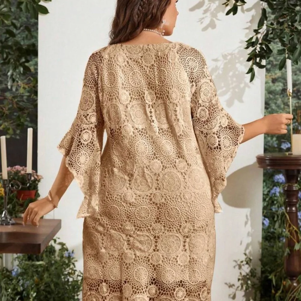 Embroidery Dress - Picture 2 of 5